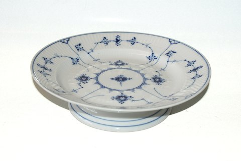 RC Blue fluted Plain, Plate on foot / Centrepiece