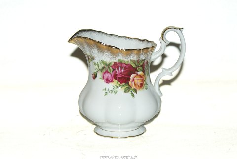 #Landsbyrose, "#Old Country Roses" Large Cream Jug
SOLD