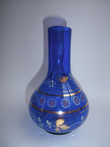 Vase i blåt Bristol glas, England ca. 1880.