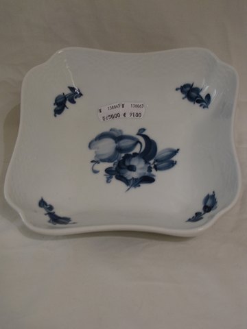 Blue Flower
Bowl
Royal Copenhagen
