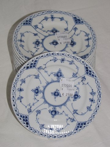 Blue Fluted Half Lace
Plate
Royal Copenhagen