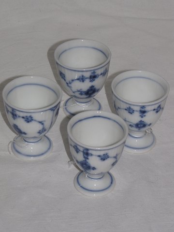 Blue Fluted Plain
Egg cups
Royal Copenhagen