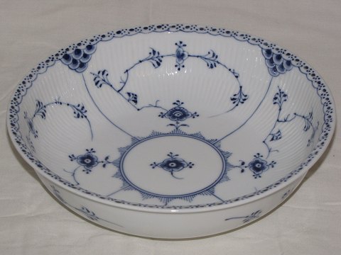 Blue Fluted Half Lace
Salad Bowl
Royal Copenhagen