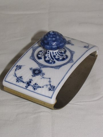 Blue Fluted Plain
Ink Cradle
Royal Copenhagen