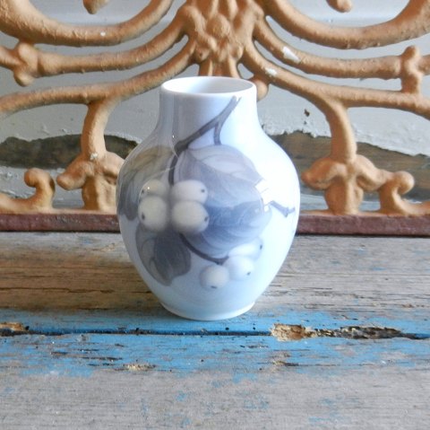 Royal Copenhagen Art Nouveau vase no. 207/45A