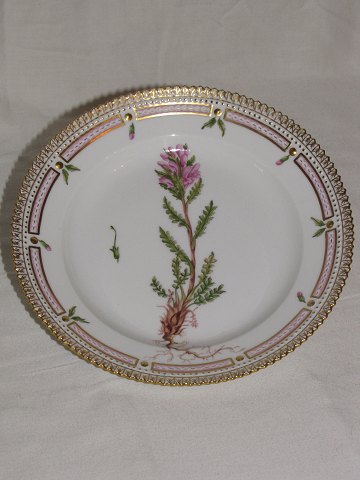 Flora Danica
Dinner Plate
Royal Copenhagen