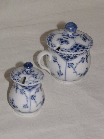 Blue Fluted Half Lace
Mustardcup
Royal Copenhagen