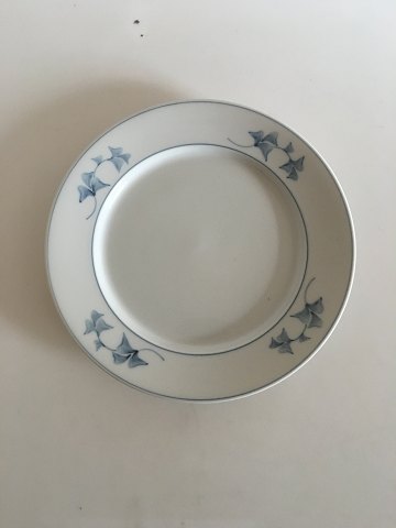 Royal Copenhagen Noblesse Dinner Plate No 15140