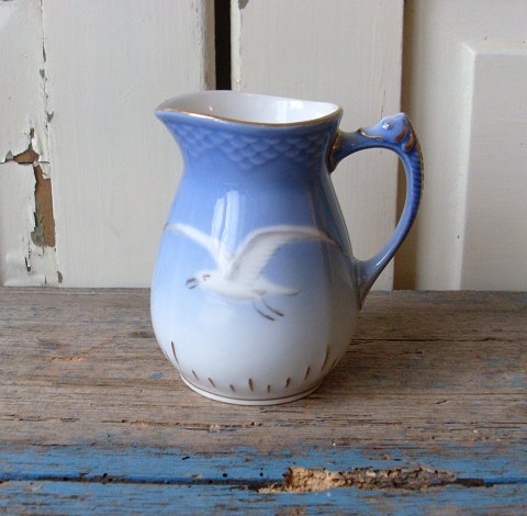 B&G Seagull with gold edge cream jug no. 189 - 303