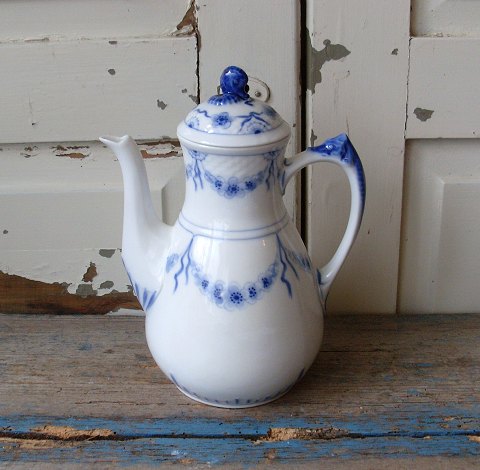 B&G Empire coffee pot no. 91A