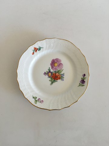 Royal Copenhagen Light Saxon Flower Cake Plate No 1626