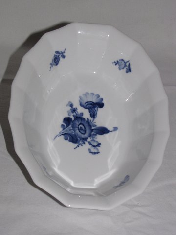 Blue Flower Angular
Oval bowl
Royal Copenhagen