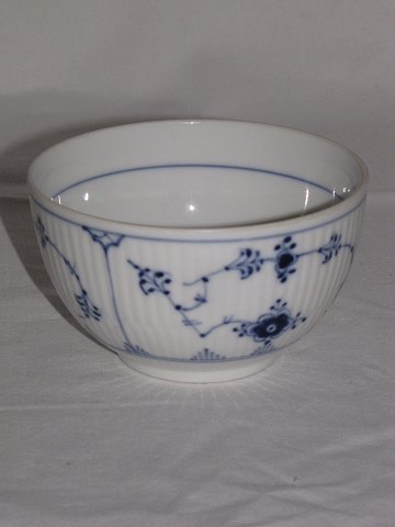 Blue Fluted Plain
Bowl
Royal Copenhagen