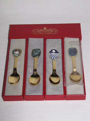 A. Michelsen
Christmas spoons
1981 & 1983
1986 & 1987