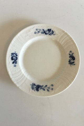 Royal Copenhagen Juliane Marie Plate No 12014