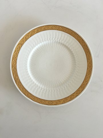 Royal Copenhagen Gold Fan Luncheon Plate No 11520