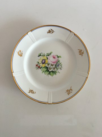 Bing & Grondahl Herregaard Dinner Plate No 25