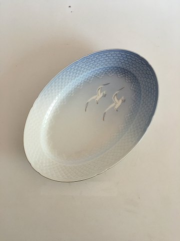 Bing & Grøndahl Måge med Guld Oval Serveringsfad, Mellem No 16/316