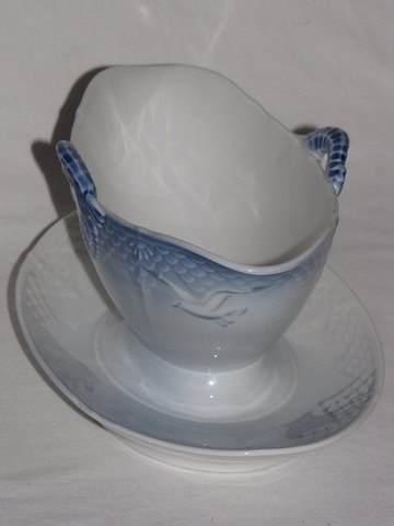 Seagull
Gravy bowl
B & G