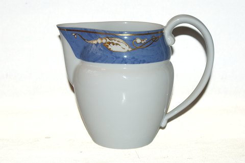 Royal Copenhagen, Blue Magnolia, Jug
Sold