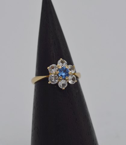 14k guldring m. spinel. Str. 54