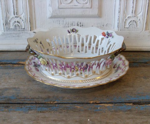 Royal Copenhagen Full Saxon Flower fruit basket with saucer no. 1579/1580