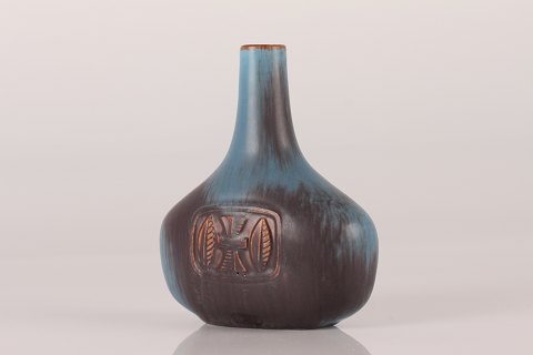 Gunnar Nylund
Rörstrand
Cute Bottle Vase
model ASP