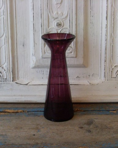 1800tals manganfarvet hyacintglas