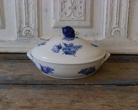 Royal Copenhagen Blue Flower dish no. 8174