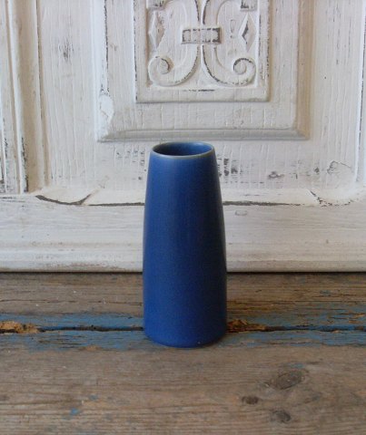Per Linnemann-Schmidt for Palshus, oval vase med smuk blå glasur