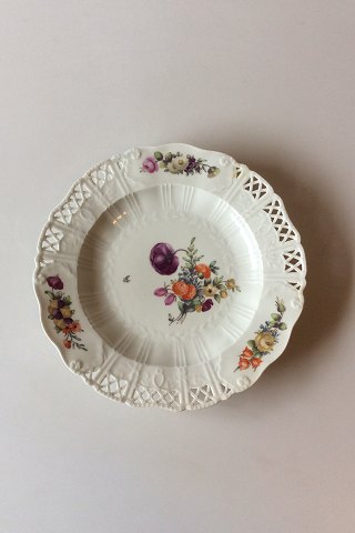 Royal Copenhagen Saxon Flower Dinner-/Fruit Plate Premium model with pierced 
border