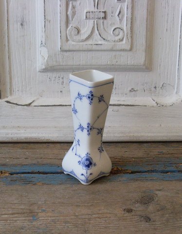 Royal Copenhagen Blue Fluted Plain rare vase no. 438