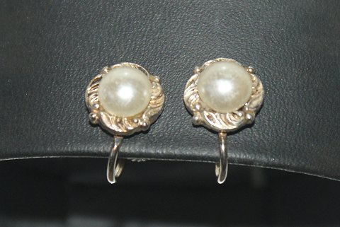 Øreringe med perle forgyldt sølv
