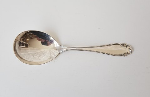 Elisabeth serving spoon in silver 20.5 cm.