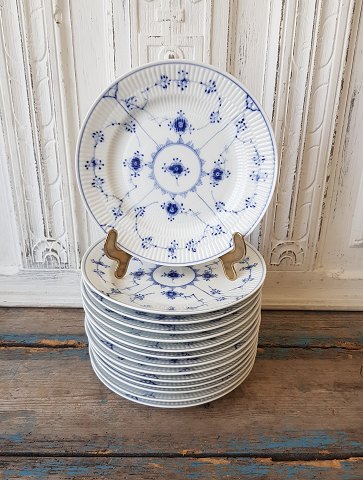 Royal Copenhagen Blue Fluted Plain, lunch plate no. 178, 21 cm.