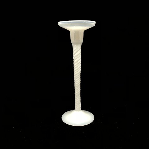 Amager candle stick in opal white
