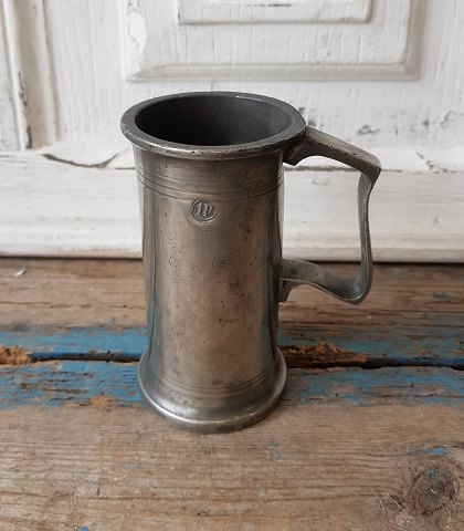 Buntzen 1P measuring cup in pewter, 1905, Copenhagen, Denmark.