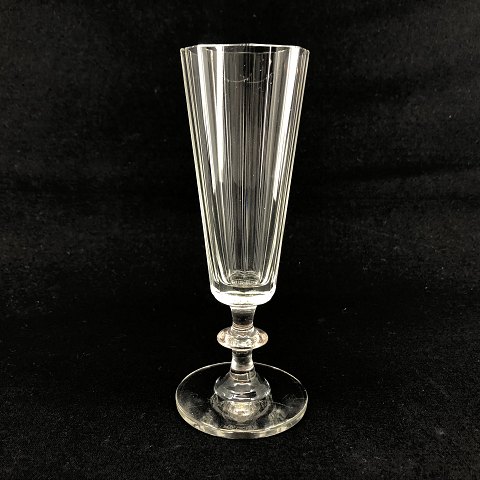 Facet cut crystal champagne glass
