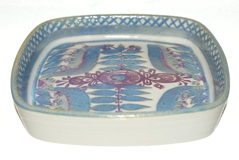 Royal Faience, Fad
Square dish.
SOLD
