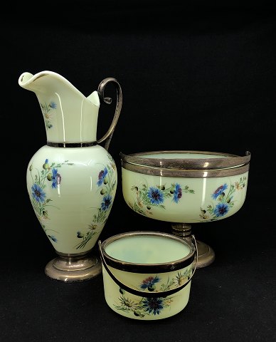 Opaline strawberry set from the 1910