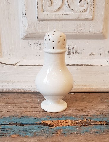 19th century creamware saltshaker