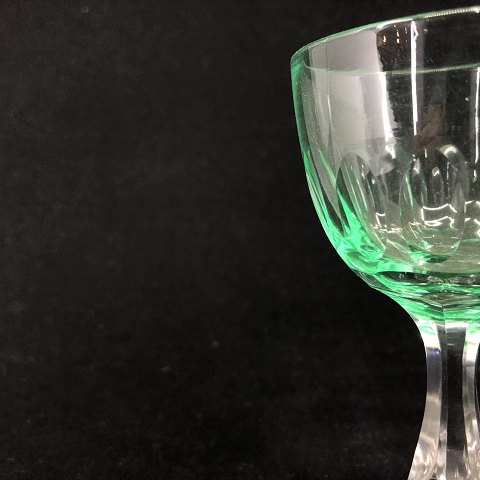 Green Derby white wine glass
