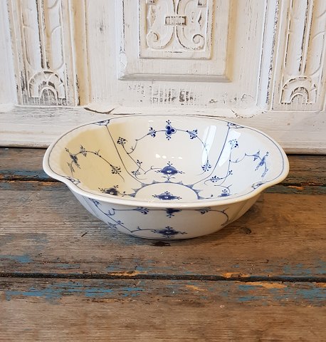 B&G Blue Traditional large bowl no. 43