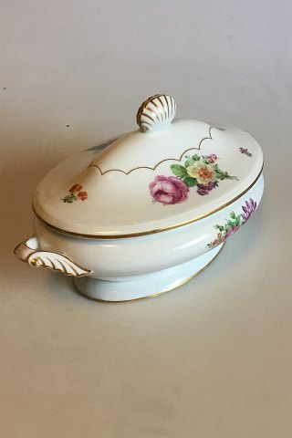 Royal Copenhagen Saxon Flower, Plain Oval Tureen with Lid No 493/9058