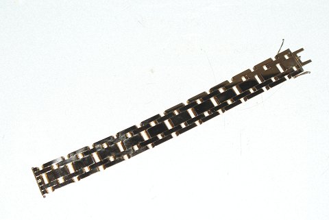 Wide Block Bracelet 5 Rows 14 Carat Gold (Block)
SOLD