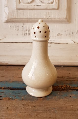 1800s cream colored faience salt shaker