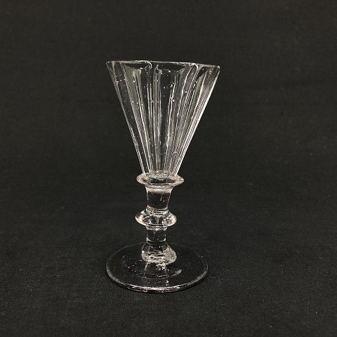Manganese colored snerle glass, ca 1880.

