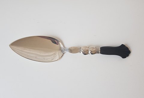 Serving spade in silver with handle in wood from 1930 - 27.8 cm.