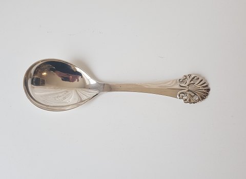 Serveringsske i sølv fra 1947 - 21,2 cm.