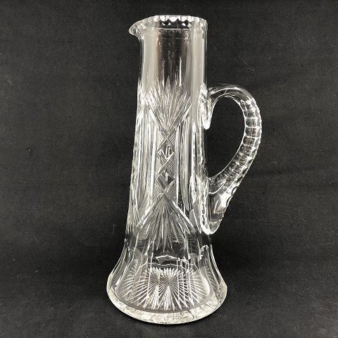 Large pitcher in crystal glass
